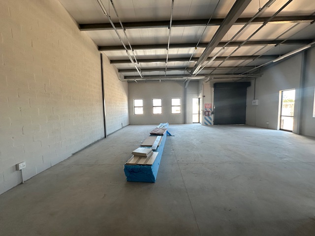 To Let commercial Property for Rent in Marconi Beam Industria Western Cape